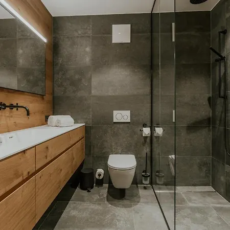 Almrausch Boutique Chalet Bed & Breakfast 3*