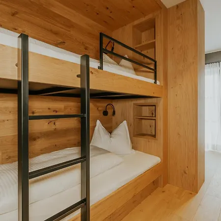 Almrausch Boutique Chalet Bed and Breakfast