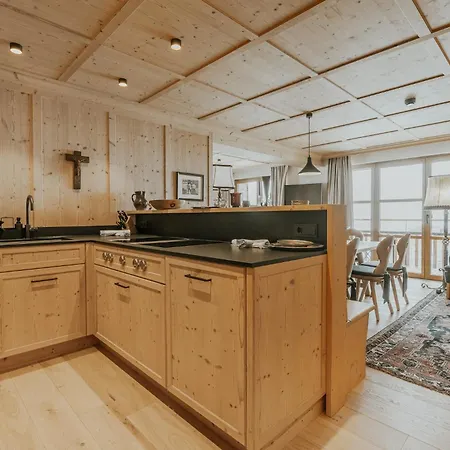 Bed and Breakfast Almrausch Boutique Chalet Lech am Arlberg