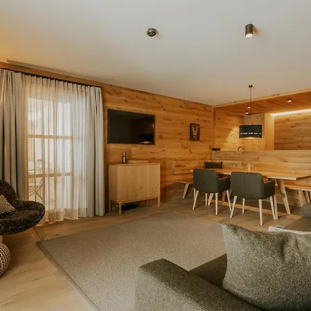 Bed and Breakfast Almrausch Boutique Chalet